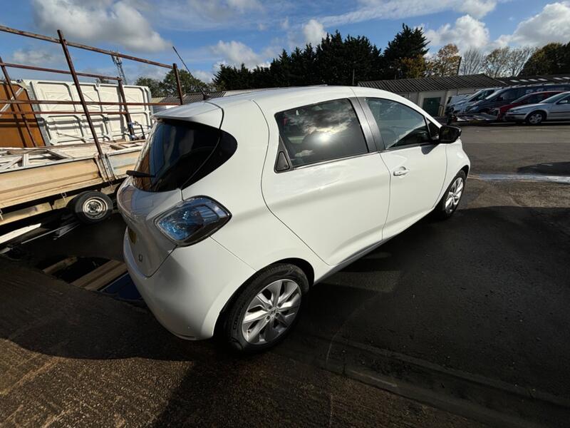 RENAULT ZOE