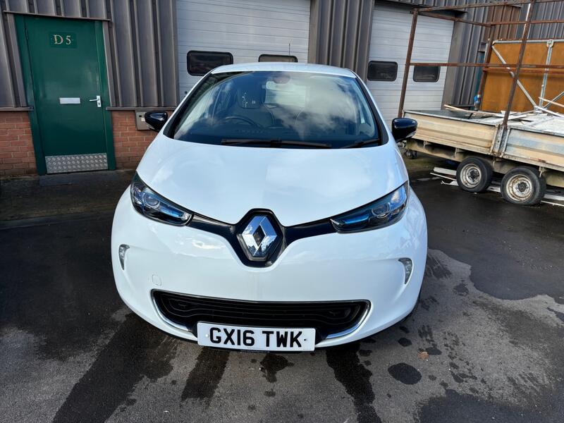 RENAULT ZOE
