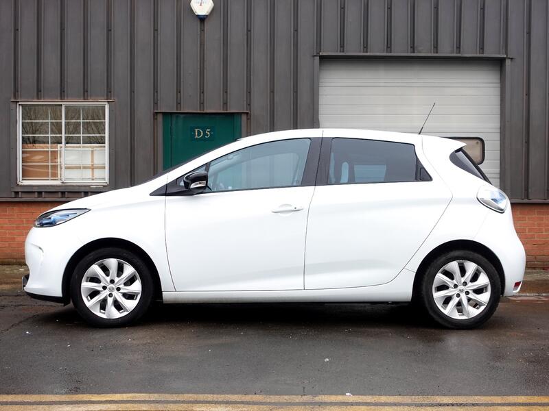 RENAULT ZOE