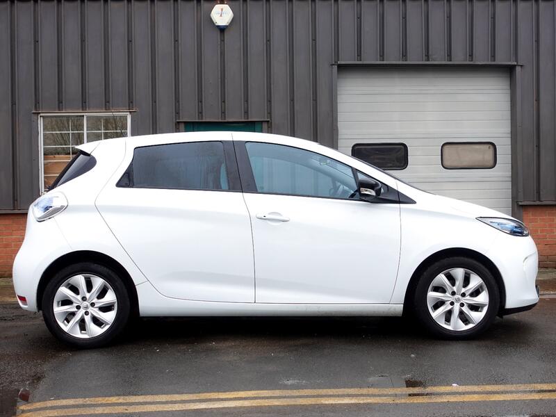RENAULT ZOE