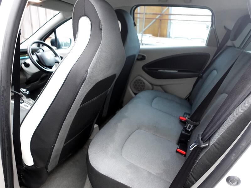 RENAULT ZOE