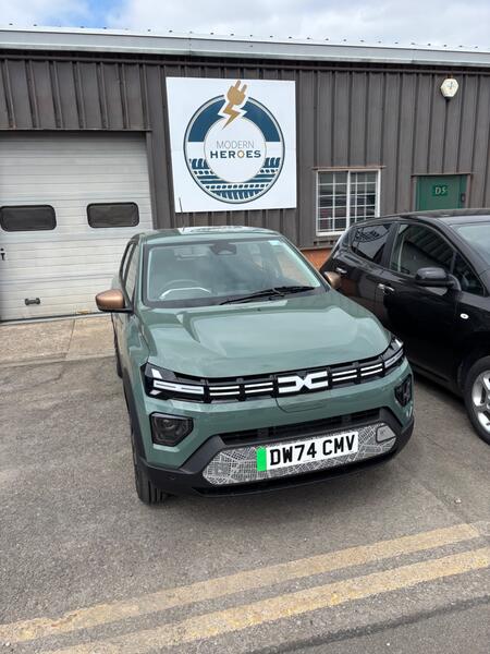 DACIA SPRING Extreme Electric 65hp