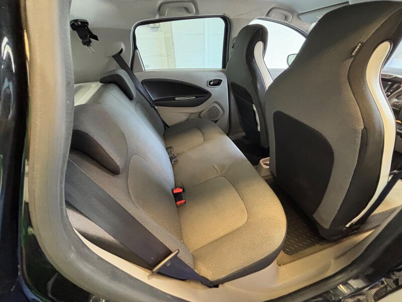 RENAULT ZOE