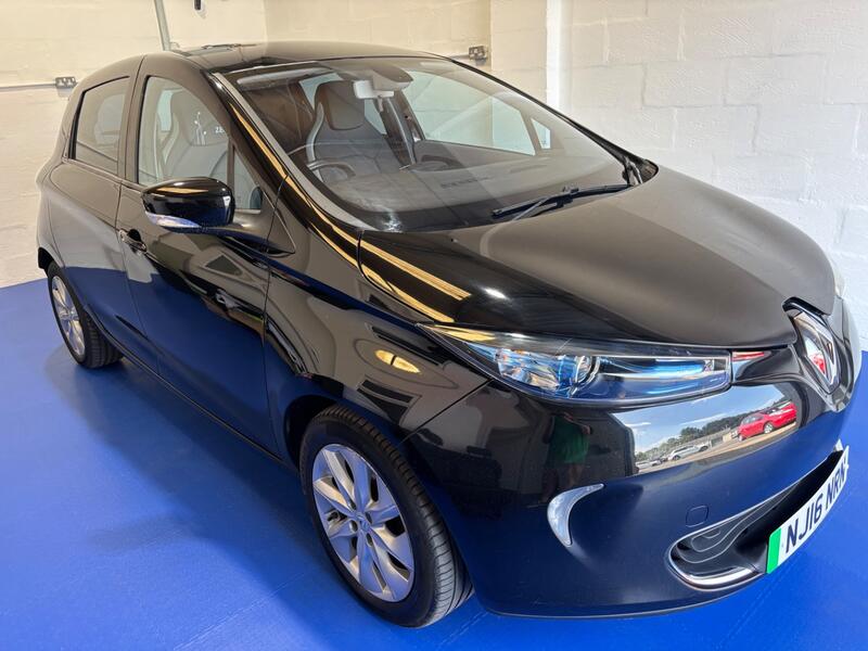 RENAULT ZOE