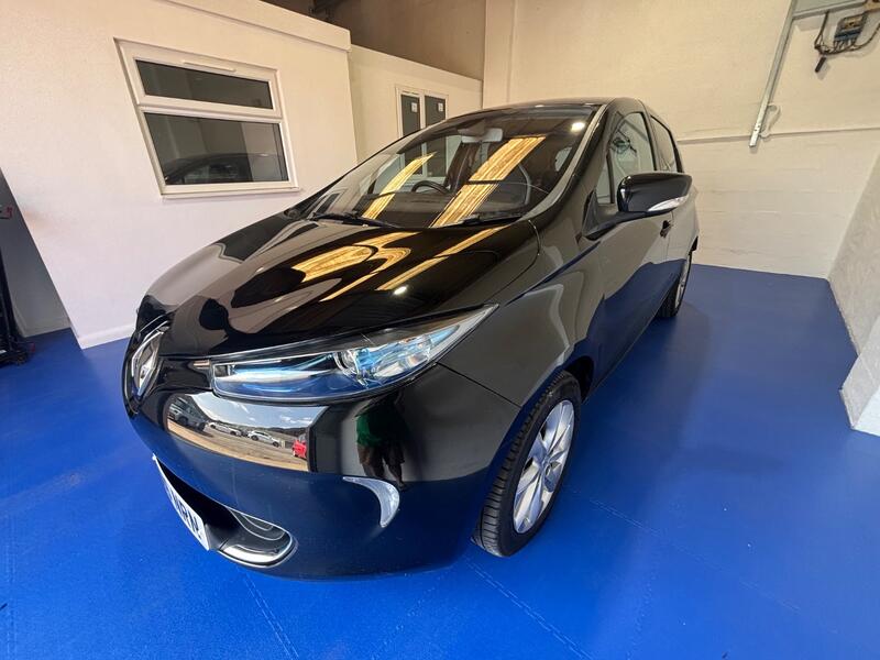 RENAULT ZOE