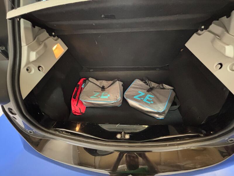 RENAULT ZOE